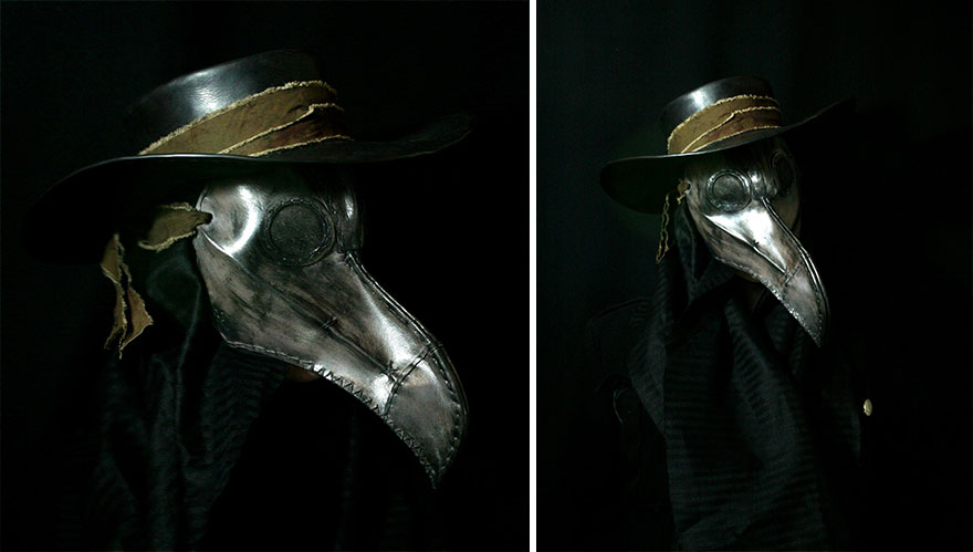 Zdroj: http://sobadsogood.com/2017/05/25/guy-makes-some-creepiest-leather-masks-world/