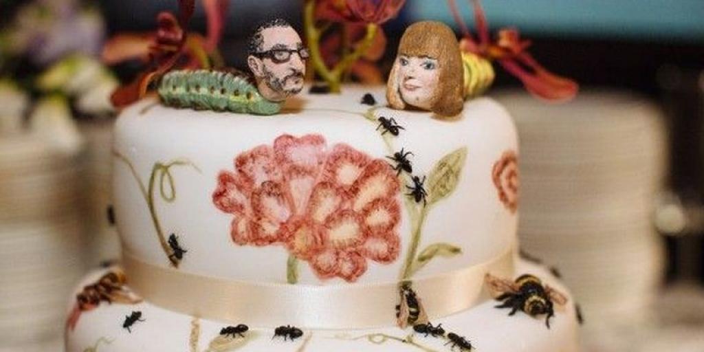 https://www.happysheldon.com/news/20-most-horrific-wedding-cakes-ever-pastry-chefs-are-you-jealous/