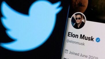 Elon Musk koupil Twitter