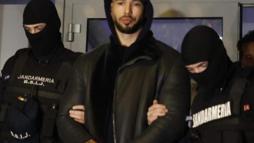 Andrew Tate je na svobodě